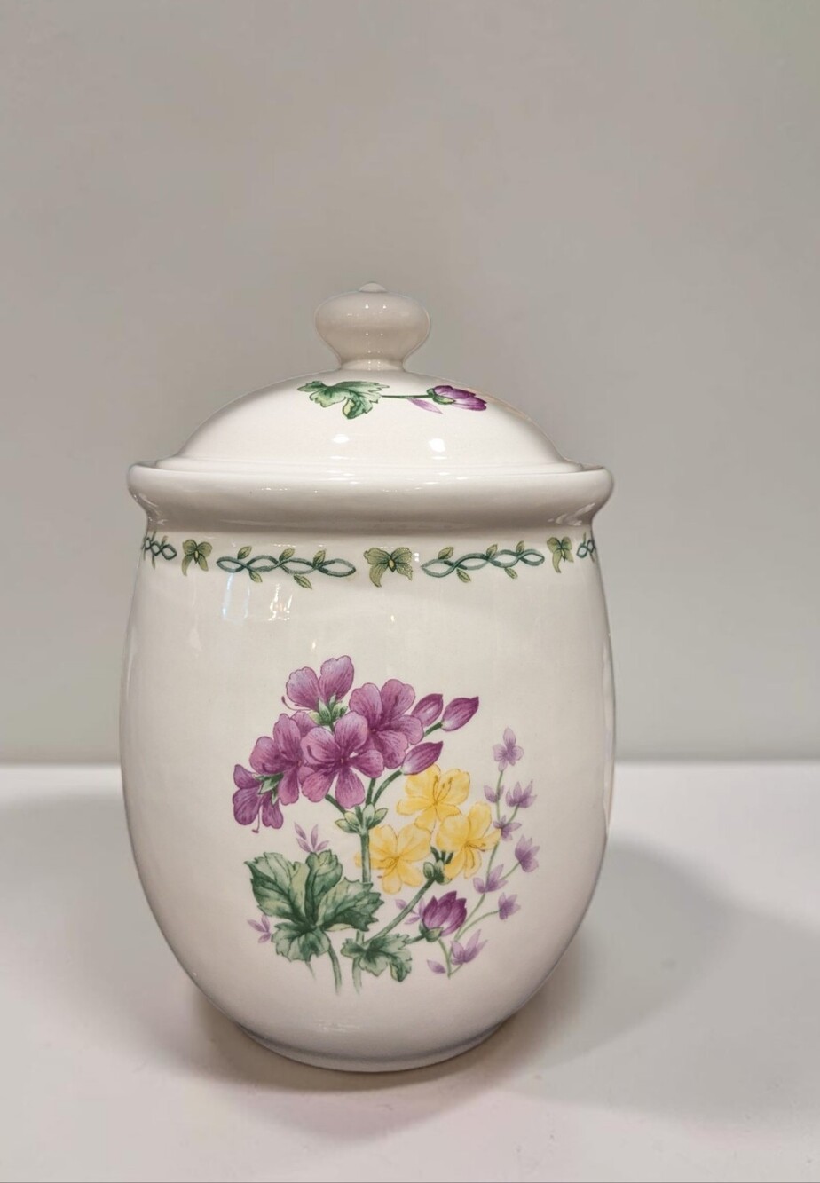 Thomson Pottery Floral Garden Canister With Purple And Yellow Geraniums Vintage
